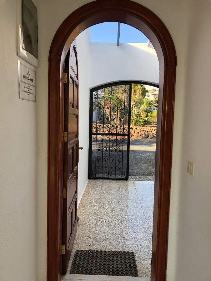 Villa Casa Olgita Playa Blanca  Esterno foto